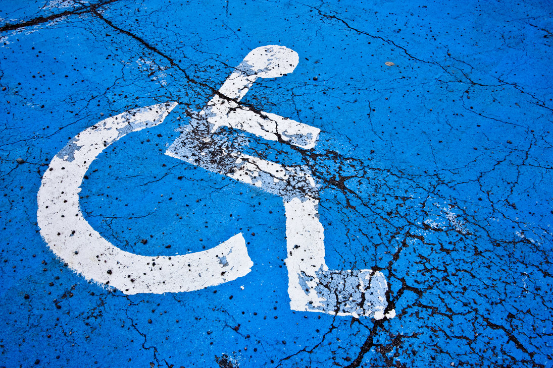 Equipement pour personnes à mobilité réduite (PMR)